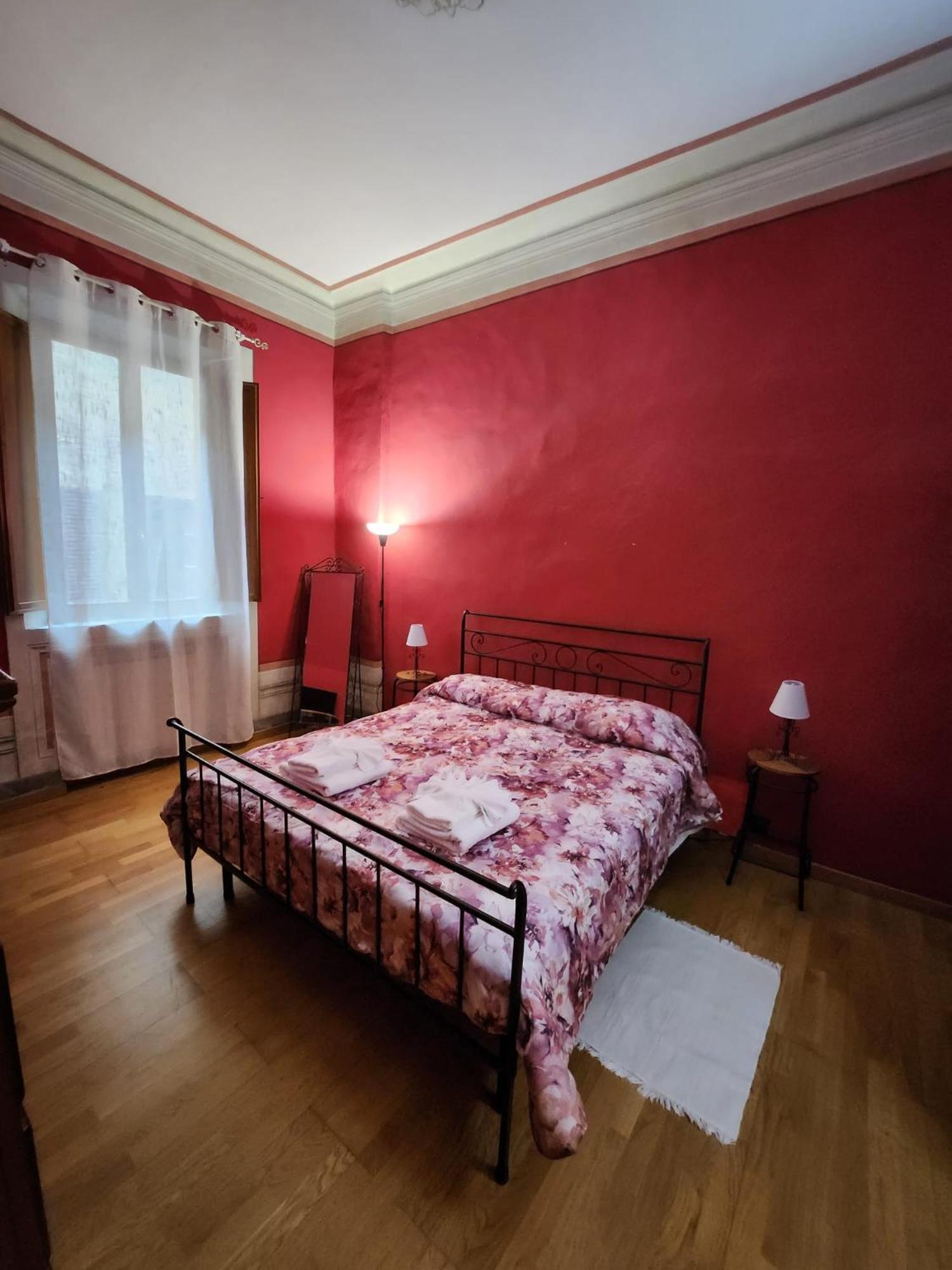 Il Nido Dell'Aquila By Francigenaapartments Siena Bagian luar foto